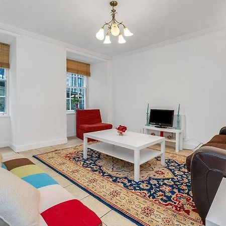 Edinburgh Perfect Location Apartment Exterior photo