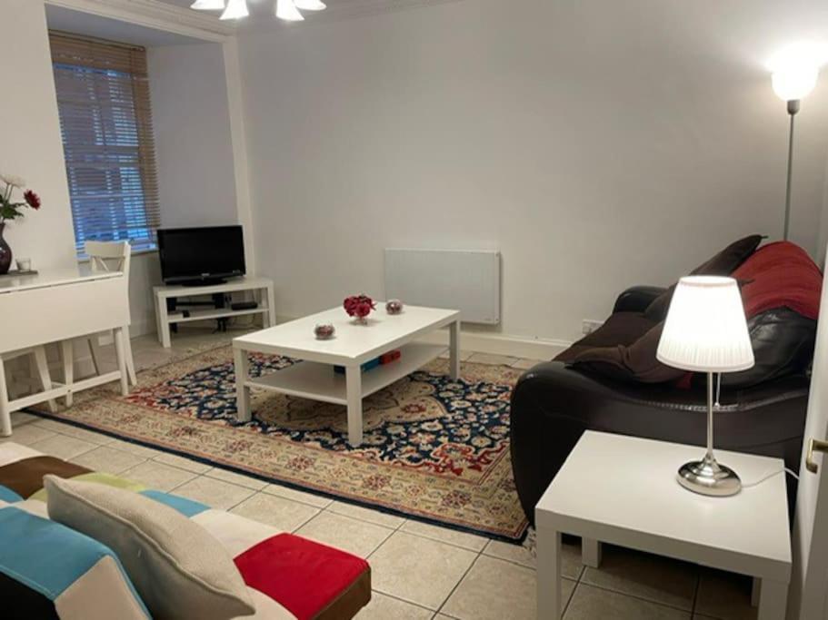Edinburgh Perfect Location Apartment Exterior photo